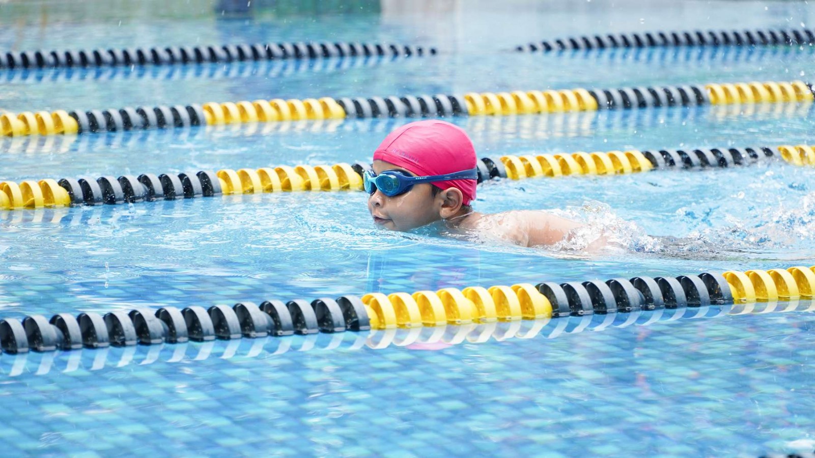 Mastering Breathing Drills for Efficient Swimming